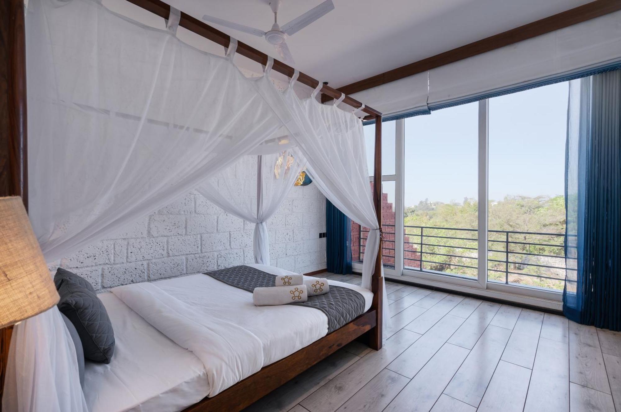 Saffronstays Calvin - 3 Bedroom Pool Villa In Lonavala Exterior foto